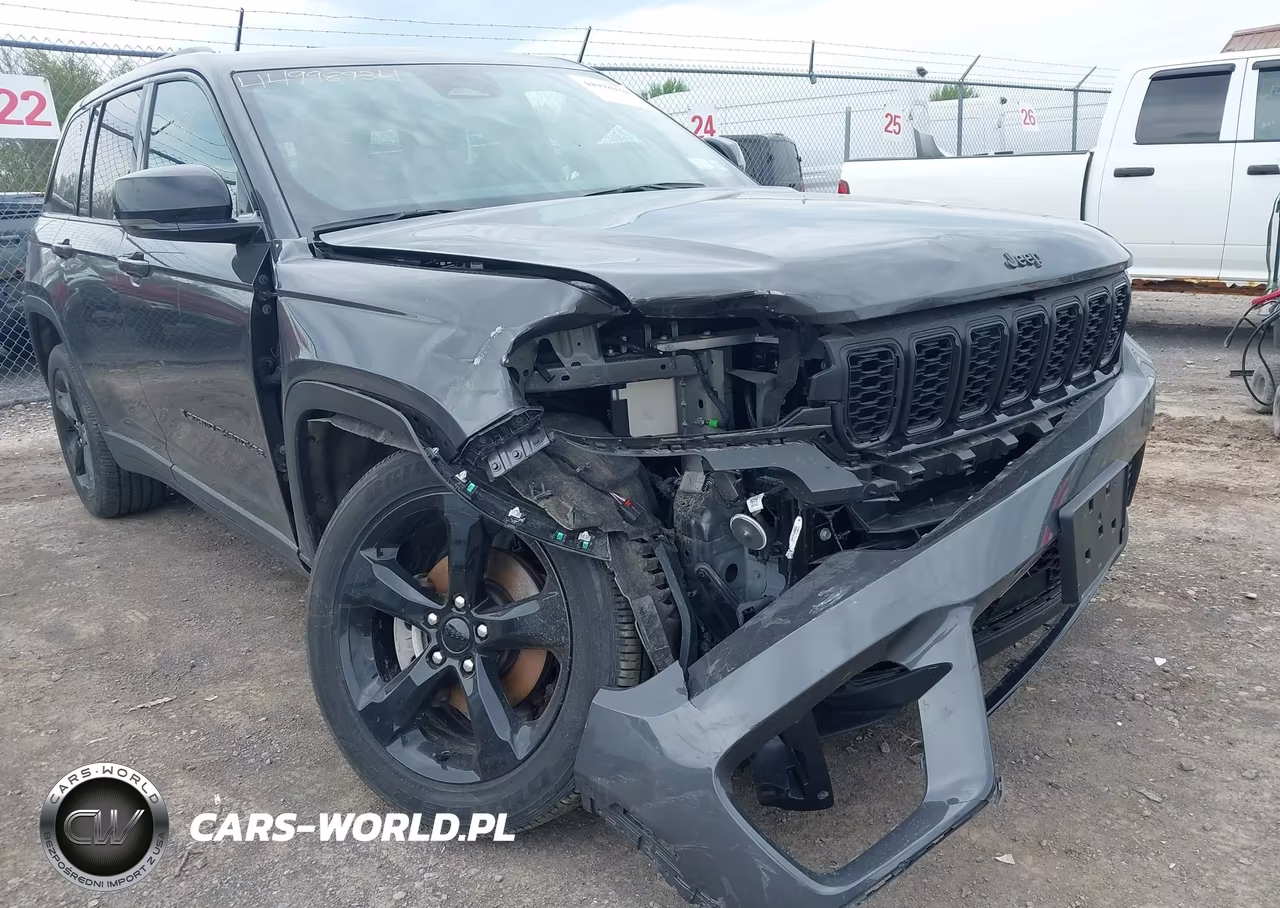 2024 Jeep Grand Cherokee Altitude X 4X4 VIN:1C4RJHAG8R8574472 - 6