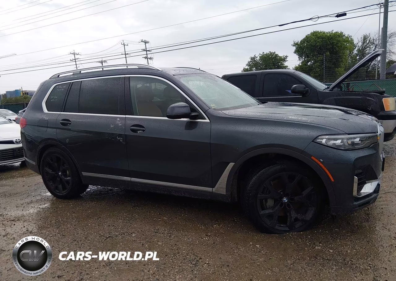 2020 BMW X7 xDrive40I VIN:5UXCW2C07L9C06906 - 13