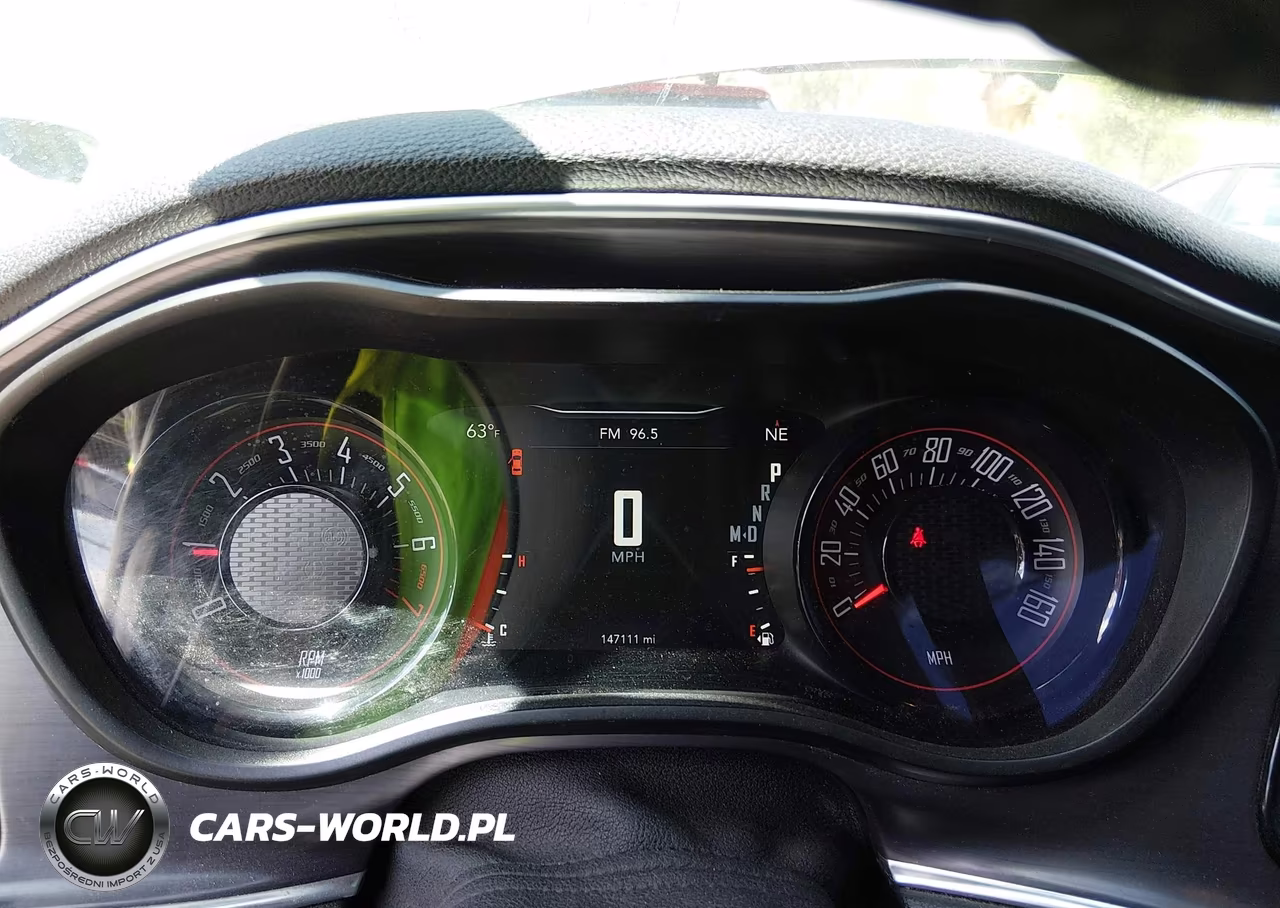 2017 Dodge Challenger Sxt VIN:2C3CDZAGXHH613904 - 7