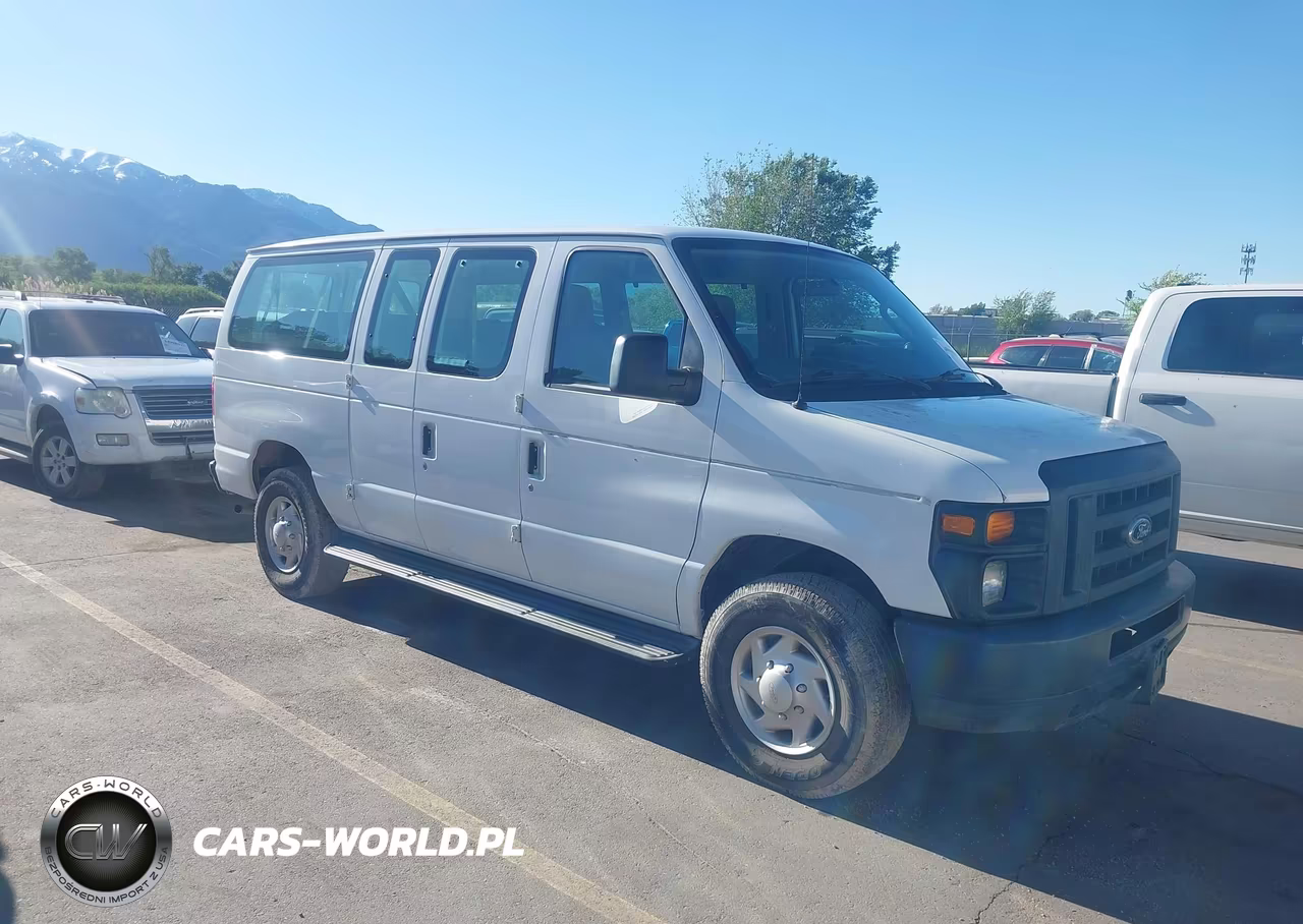 2014 Ford E-350 Super Duty Xl