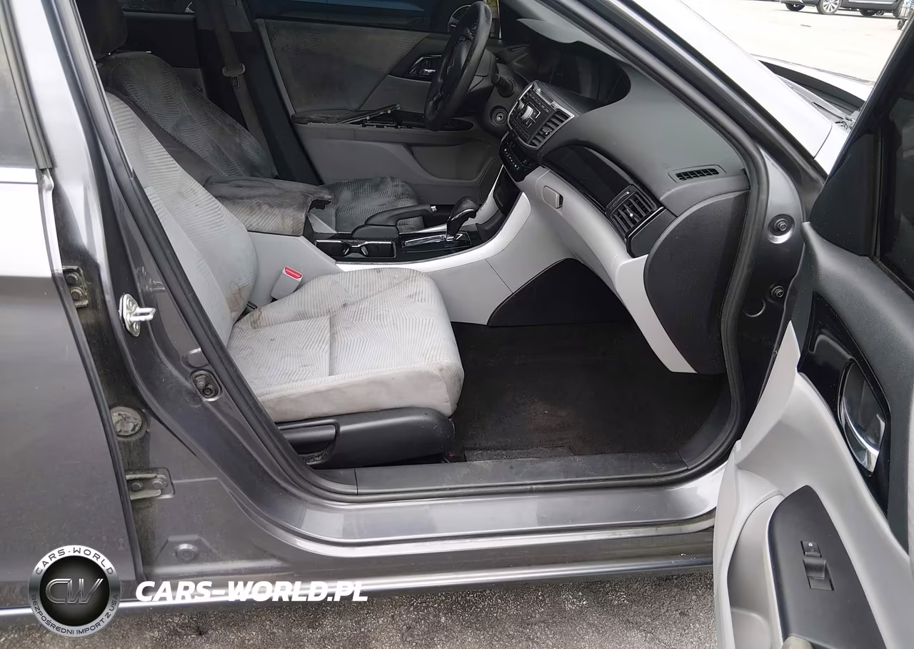 2017 Honda Accord Lx VIN:1HGCR2F35HA232729 - 5