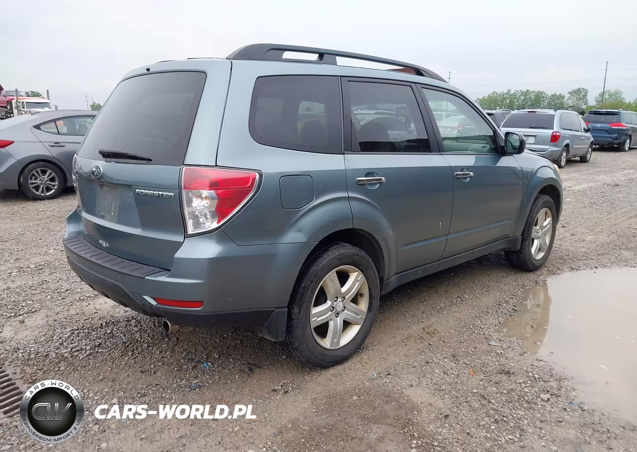 2010 Subaru Forester 2.5X Premium VIN:JF2SH6CC6AH758522 - 4
