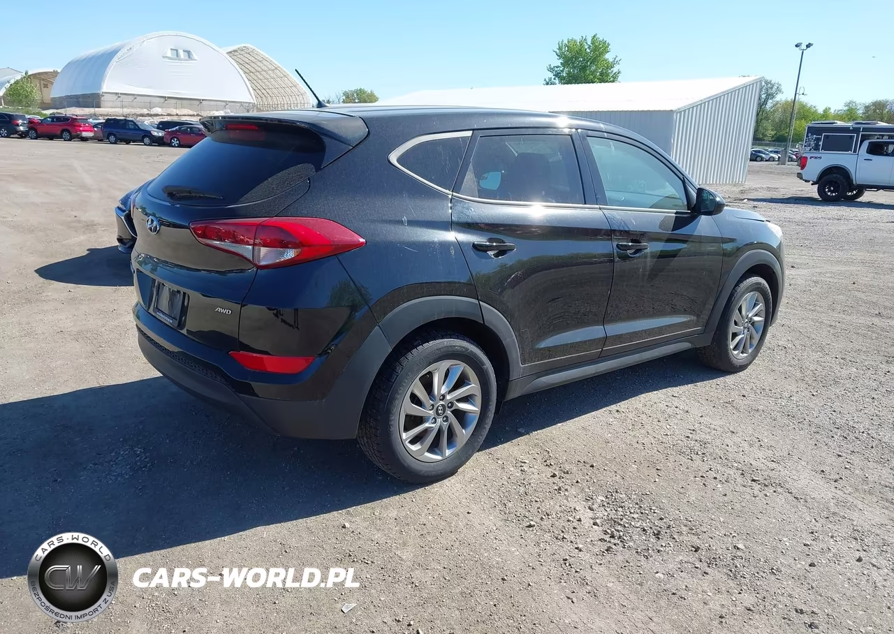 2018 Hyundai Tucson Se VIN:KM8J2CA46JU719390 - 4