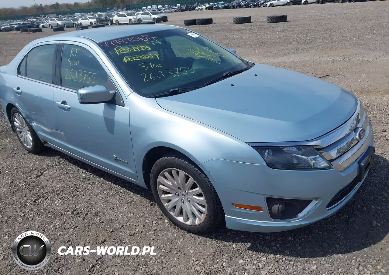 2010 Ford Fusion Hybrid – zdjęcie 1 z 11