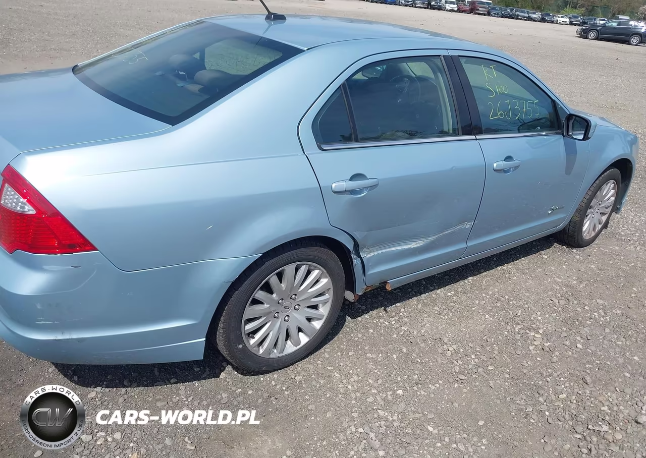 2010 Ford Fusion Hybrid VIN:3FADP0L39AR280155 - 6