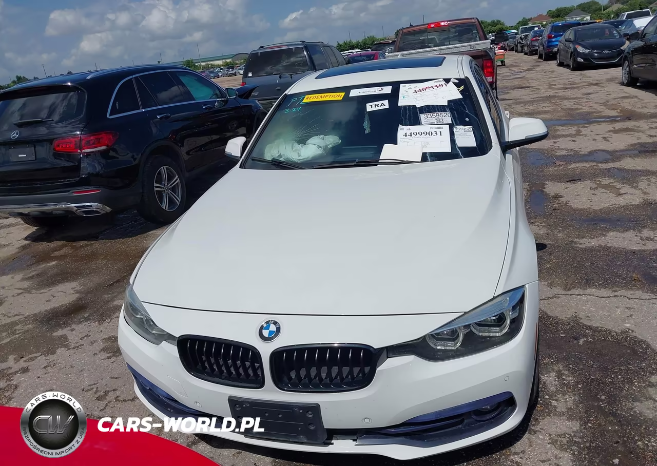 2018 BMW 330I VIN:WBA8B9G52JNU57638 - 12