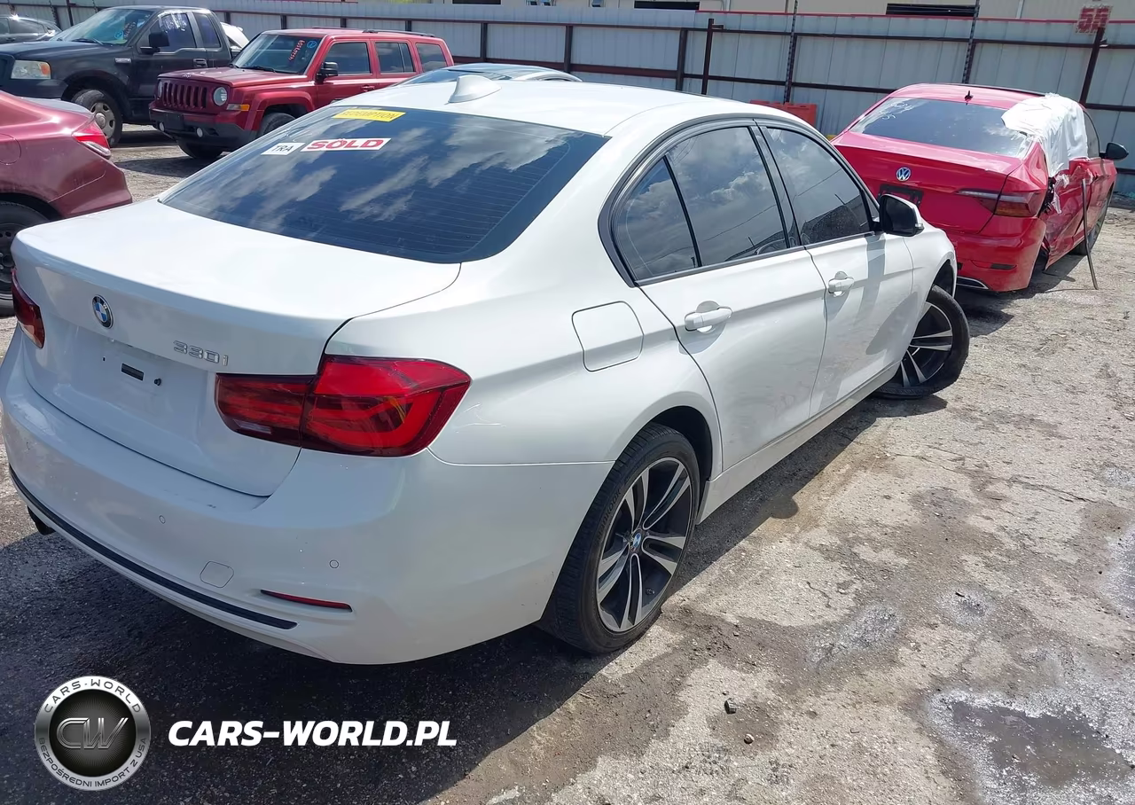 2018 BMW 330I VIN:WBA8B9G52JNU57638 - 4