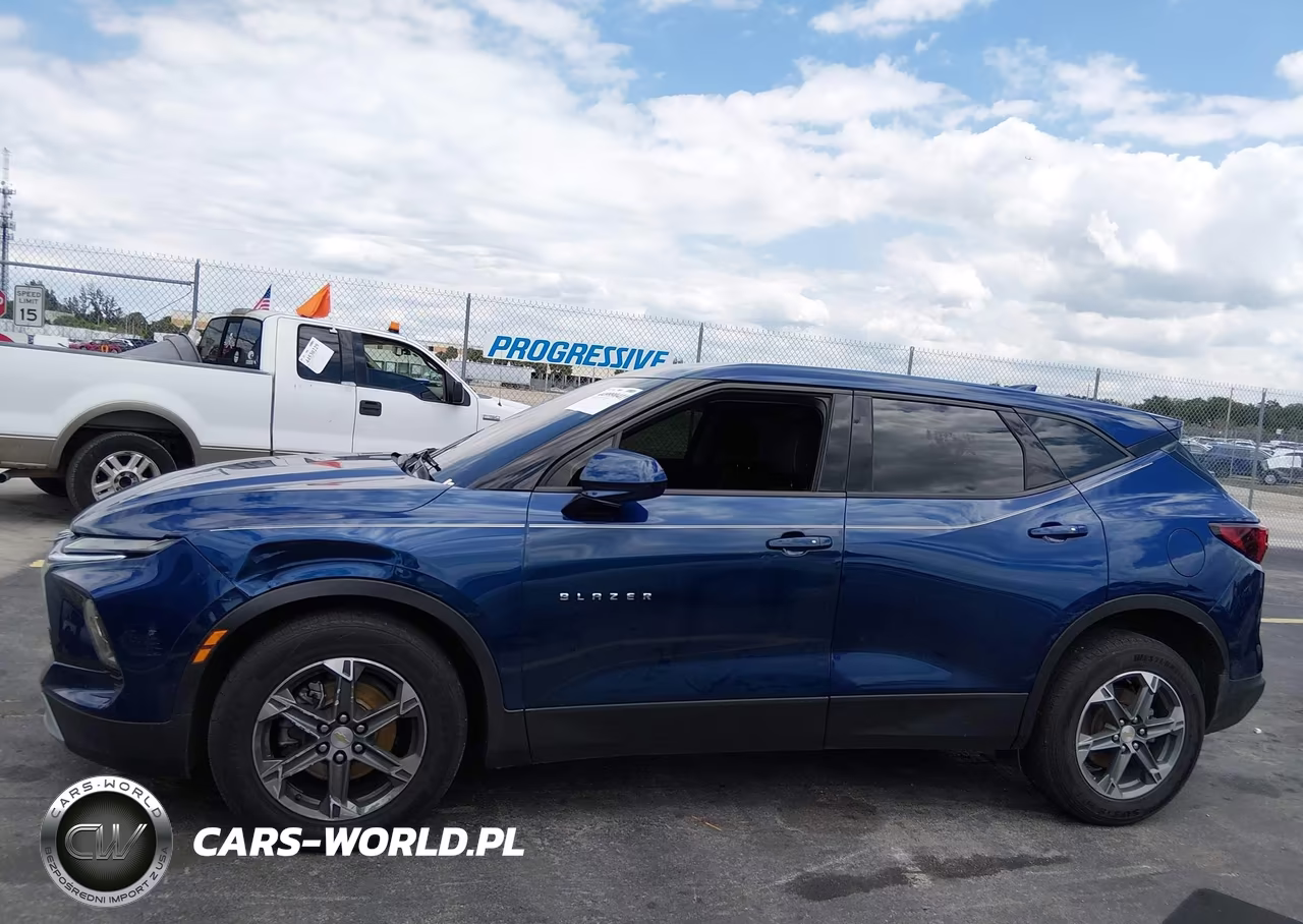 2023 Chevrolet Blazer Awd 2Lt VIN:3GNKBHR41PS155674 - 14