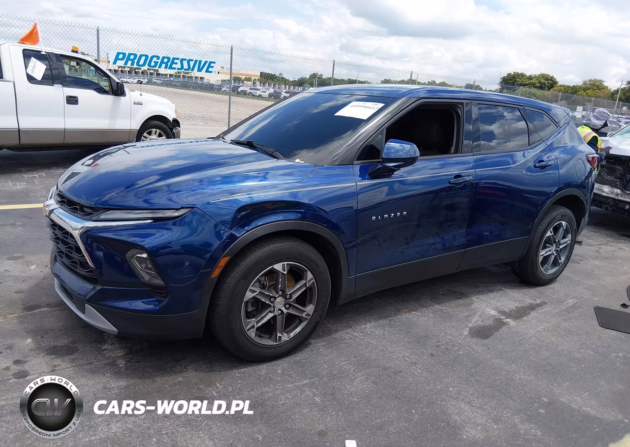 2023 Chevrolet Blazer Awd 2Lt VIN:3GNKBHR41PS155674 - 2