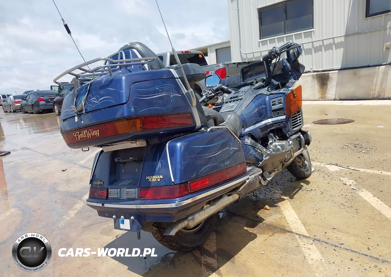 1988 Honda Gl1500 VIN:1HFSC220XJA003689 - 4