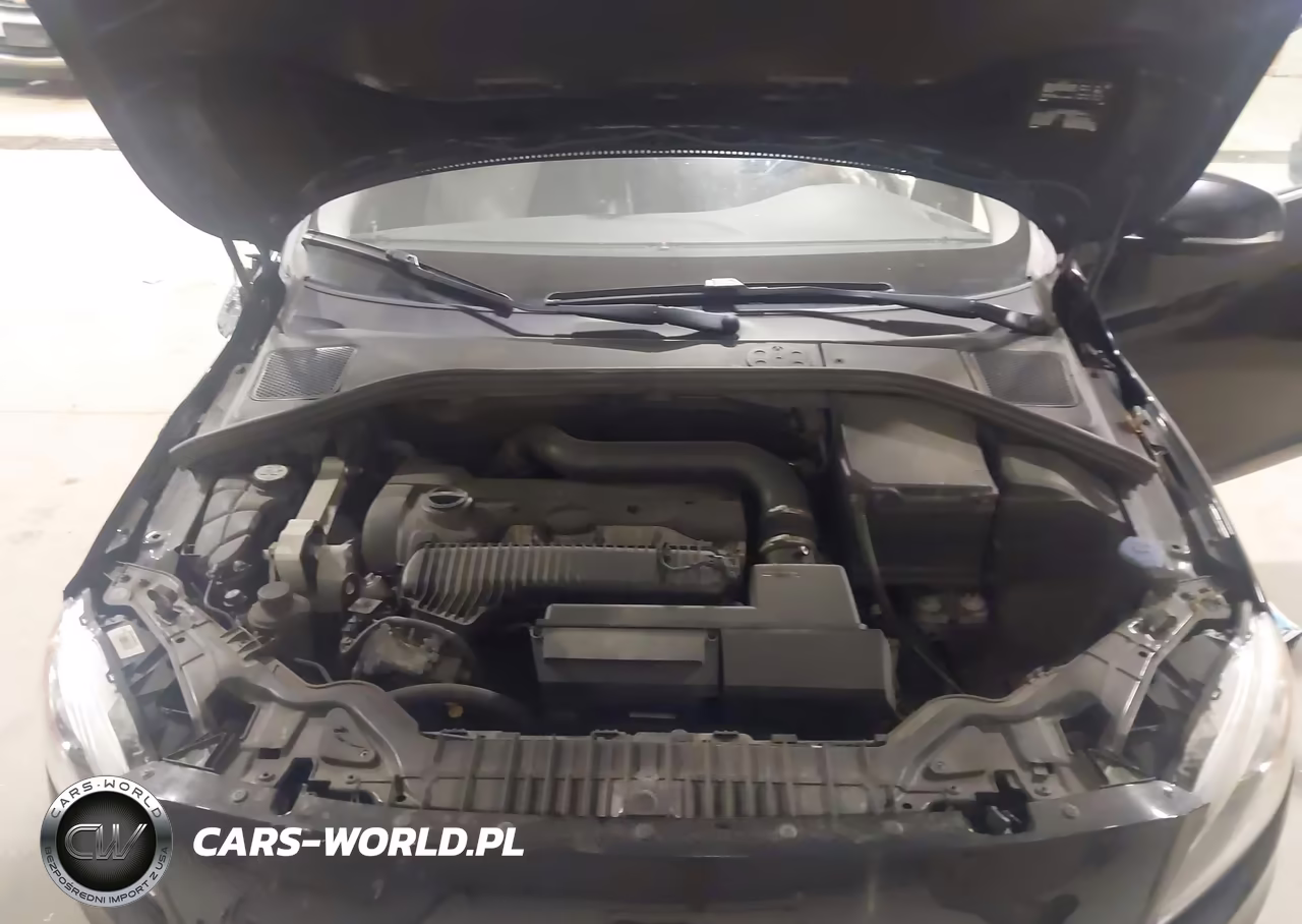 2015 Volvo V60 T5 Premier VIN:YV1612SB7F1186862 - 10