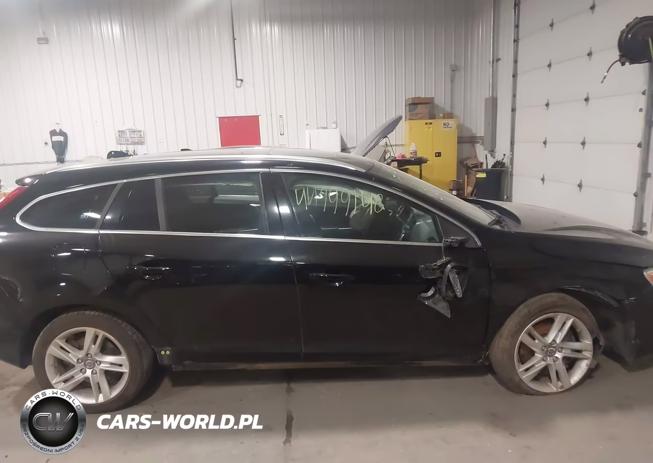 2015 Volvo V60 T5 Premier VIN:YV1612SB7F1186862 - 13