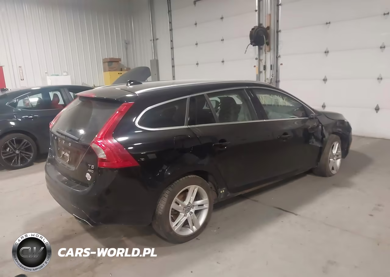 2015 Volvo V60 T5 Premier VIN:YV1612SB7F1186862 - 4
