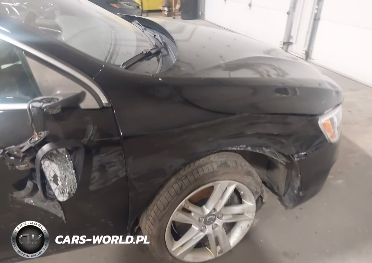 2015 Volvo V60 T5 Premier VIN:YV1612SB7F1186862 - 6