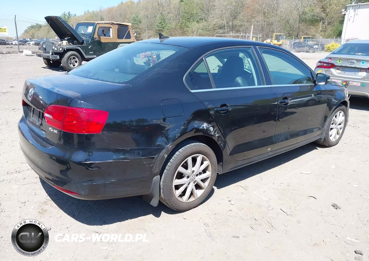 2013 Volkswagen Jetta 2.5L Se VIN:3VWDP7AJ1DM430178 - 4