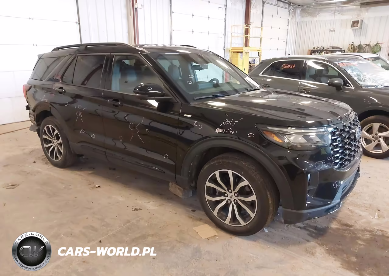 2026 Ford Explorer St-Line