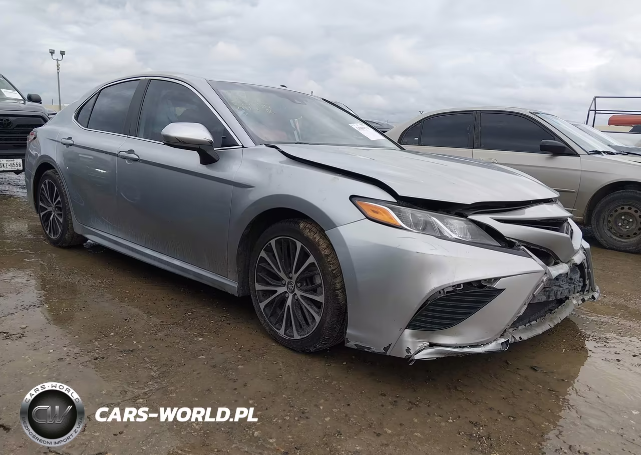 2020 Toyota Camry Se – zdjęcie 1 z 16