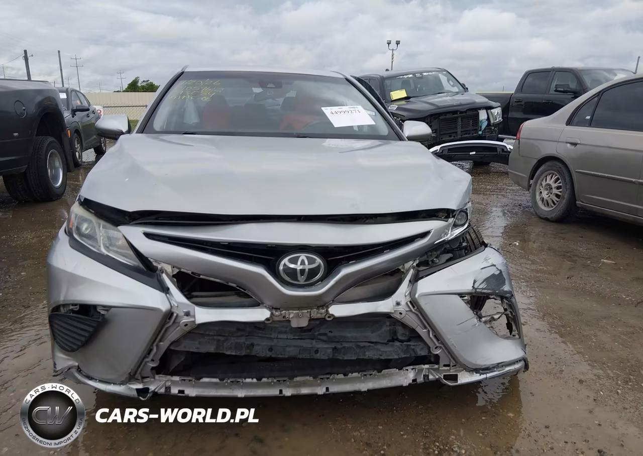 2020 Toyota Camry Se VIN:4T1G11AK9LU893084 - 12