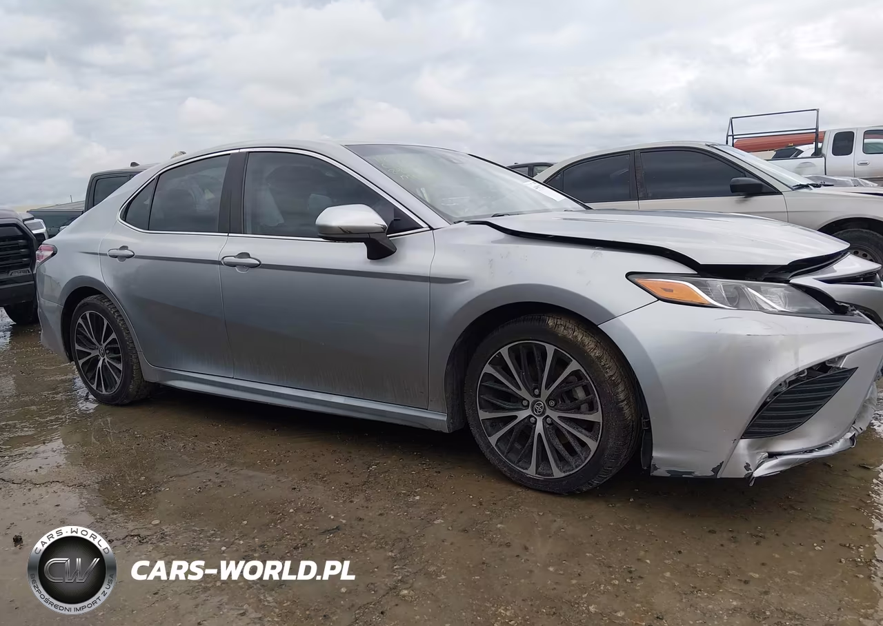 2020 Toyota Camry Se VIN:4T1G11AK9LU893084 - 13