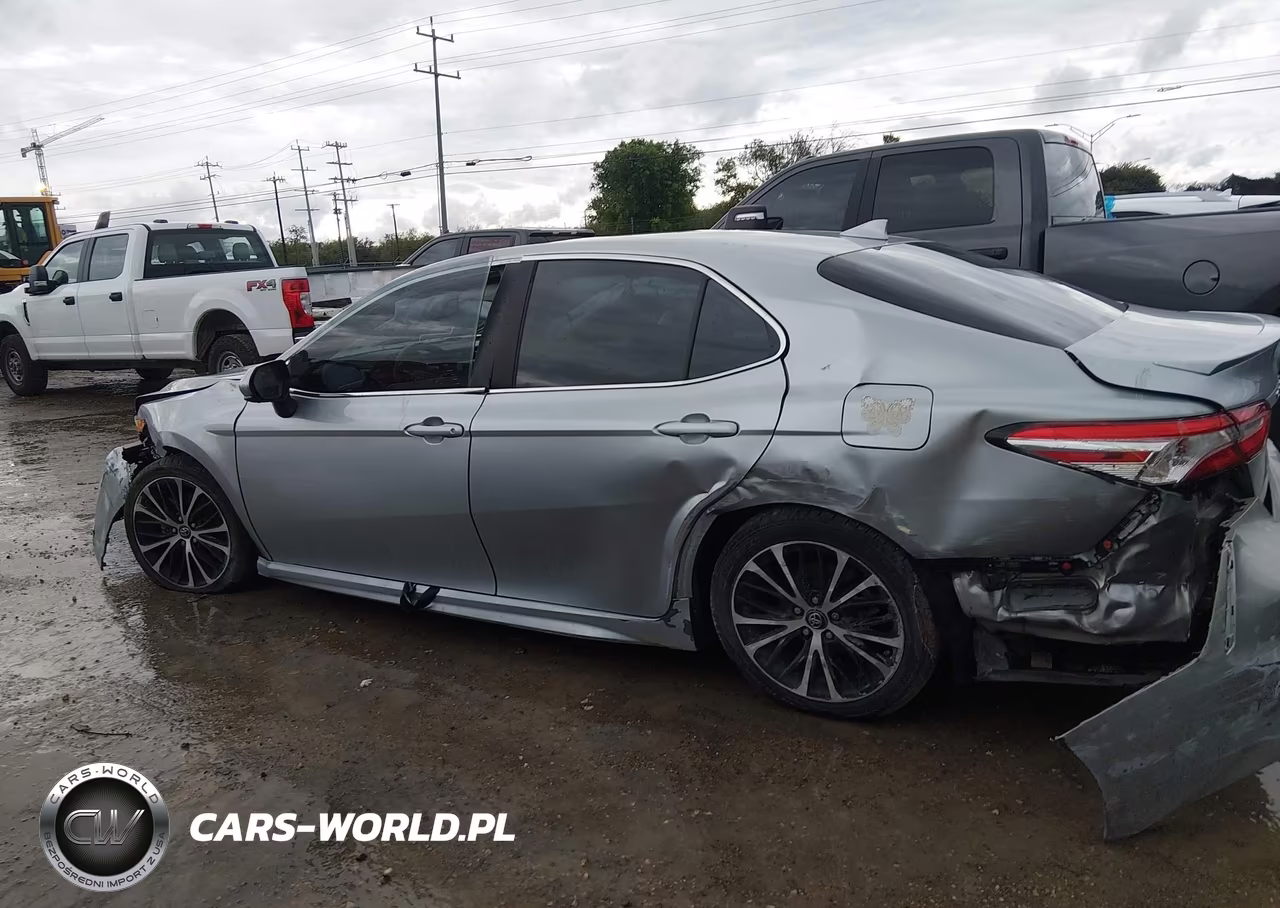 2020 Toyota Camry Se VIN:4T1G11AK9LU893084 - 14