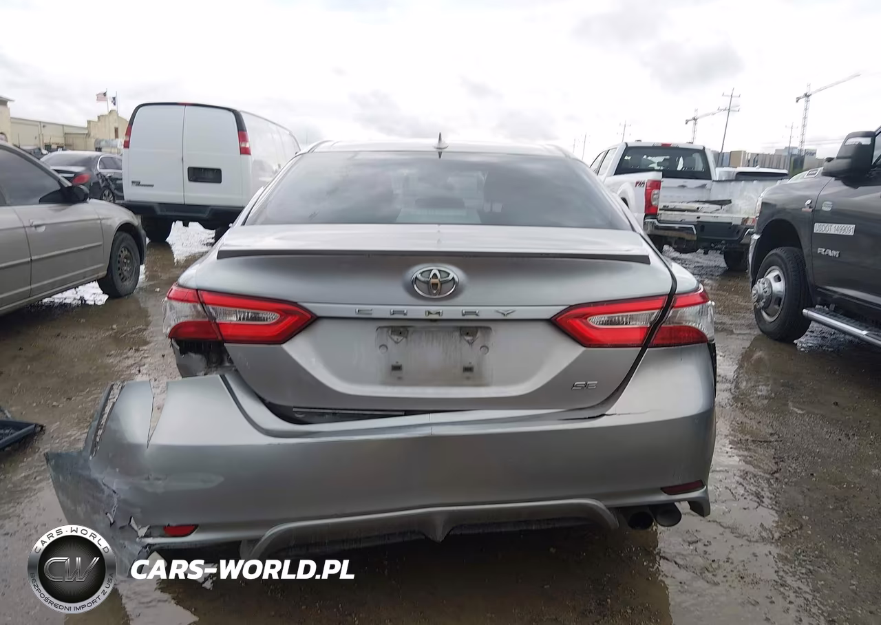 2020 Toyota Camry Se VIN:4T1G11AK9LU893084 - 16
