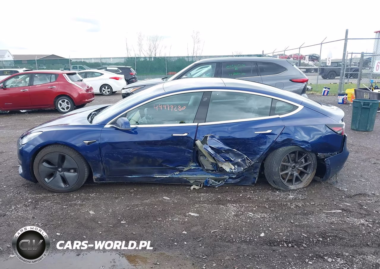 2018 Tesla Model 3 Long Range-Performance VIN:5YJ3E1EB3JF105083 - 14