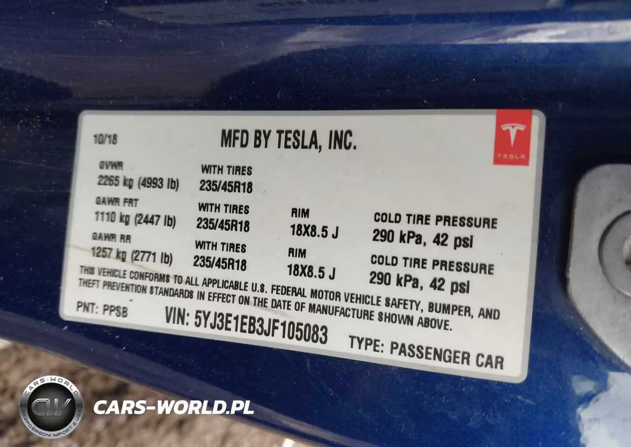 2018 Tesla Model 3 Long Range-Performance VIN:5YJ3E1EB3JF105083 - 9