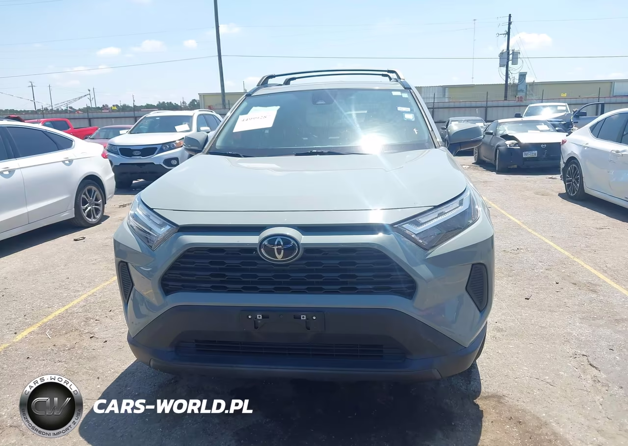 2022 Toyota Rav4 Xle VIN:2T3W1RFV3NW225367 - 12
