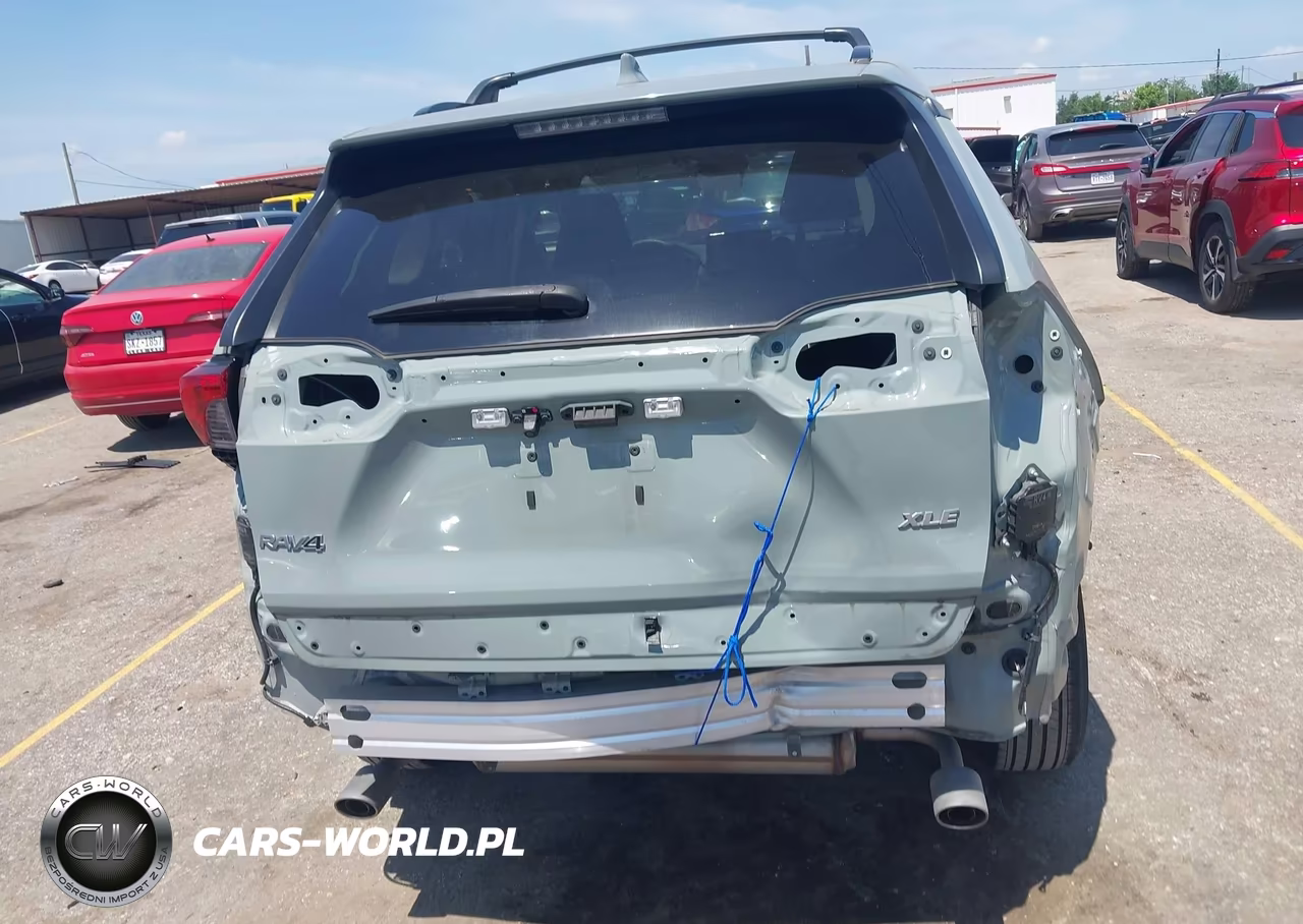 2022 Toyota Rav4 Xle VIN:2T3W1RFV3NW225367 - 16