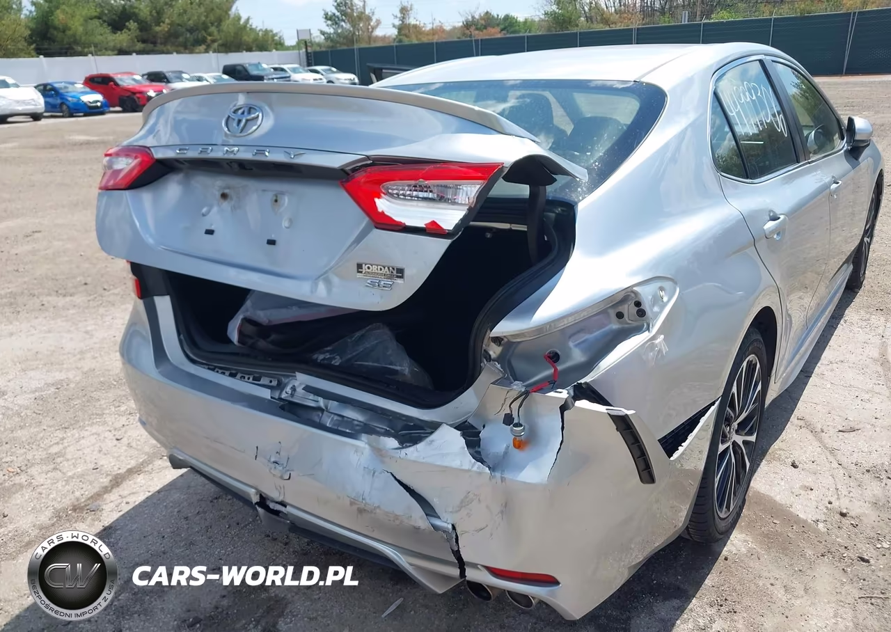 2018 Toyota Camry Se VIN:JTNB11HKXJ3031043 - 6