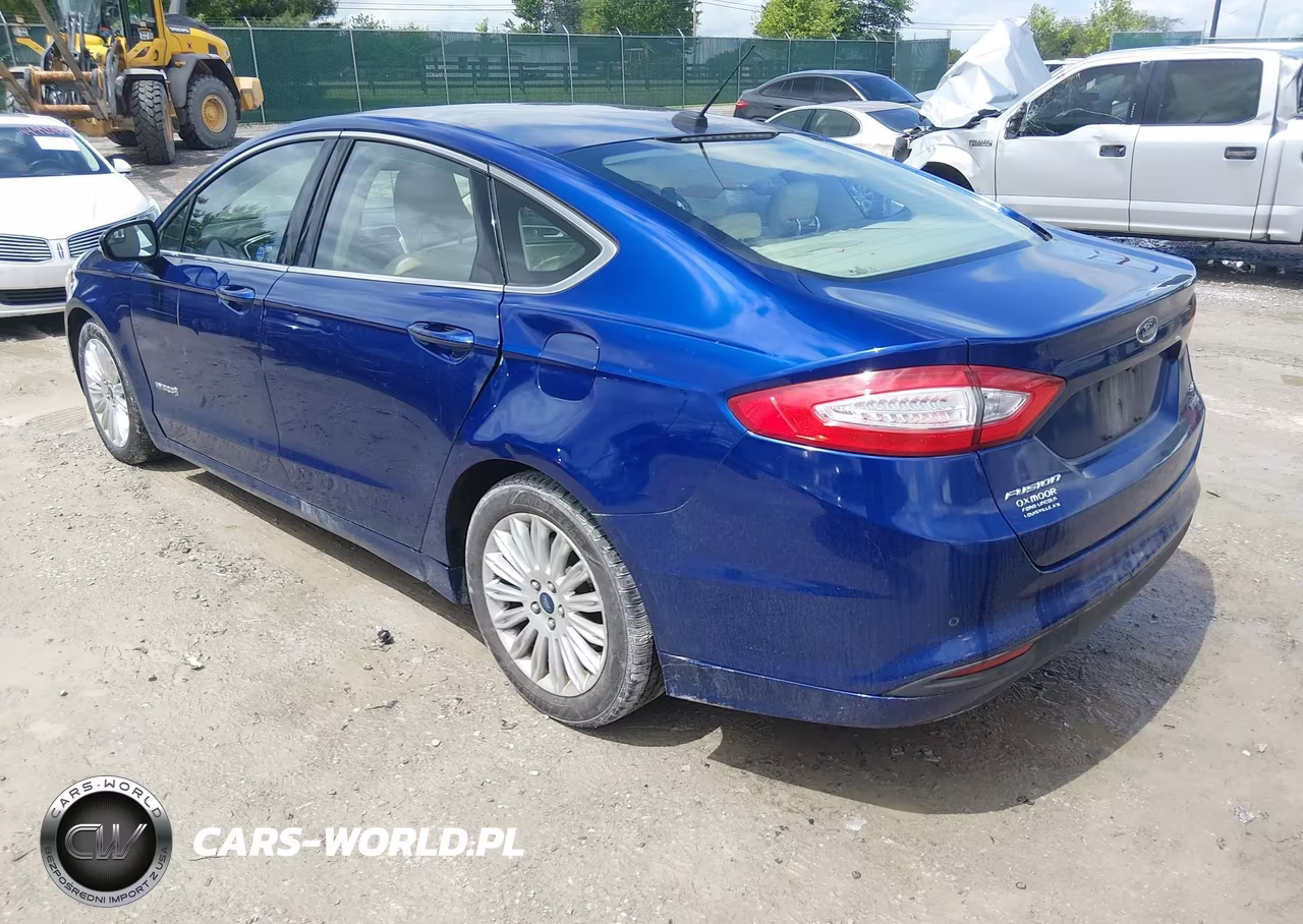 2015 Ford Fusion Hybrid Se VIN:3FA6P0LU2FR172744 - 3