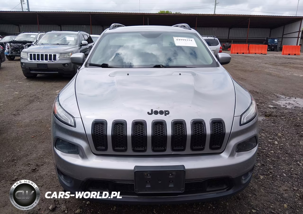 2016 Jeep Cherokee Altitude VIN:1C4PJLCSXGW135469 - 12