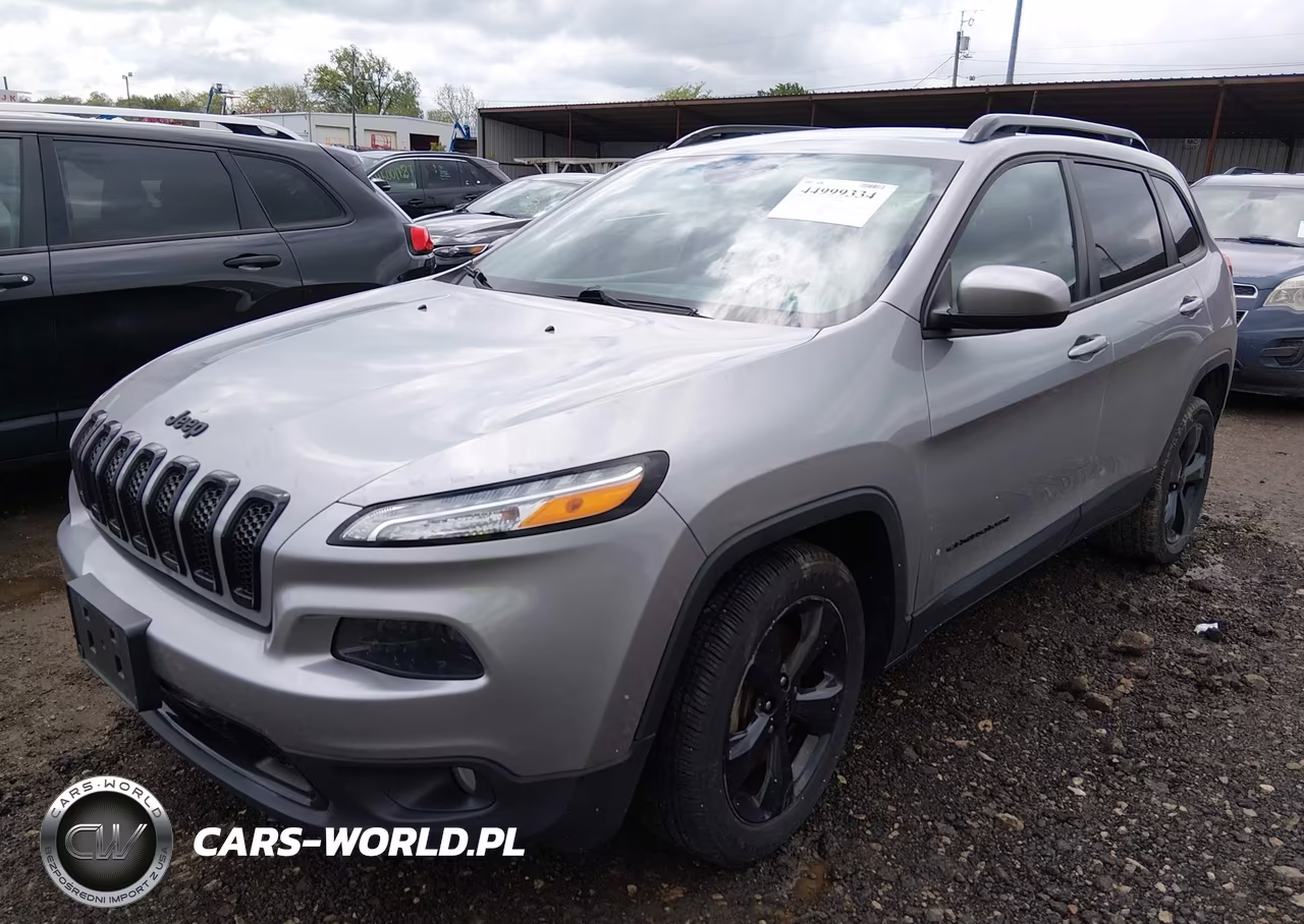 2016 Jeep Cherokee Altitude VIN:1C4PJLCSXGW135469 - 2