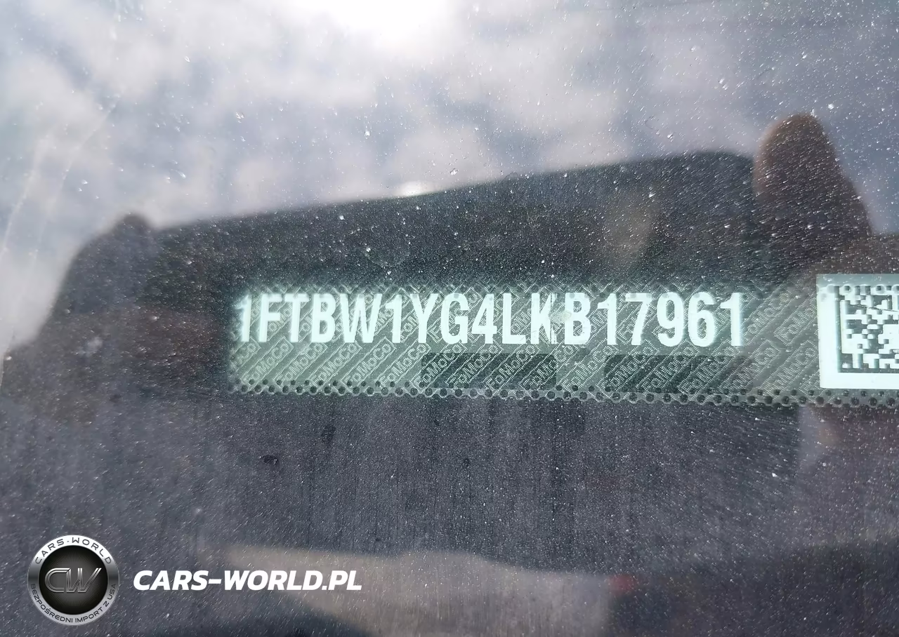 2020 Ford Transit-350 VIN:1FTBW1YG4LKB17961 - 9