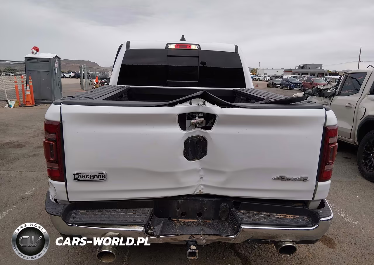 2020 Ram 1500 Laramie Longhorn 4X4 5'7 Box VIN:1C6SRFKM8LN221670 - 16
