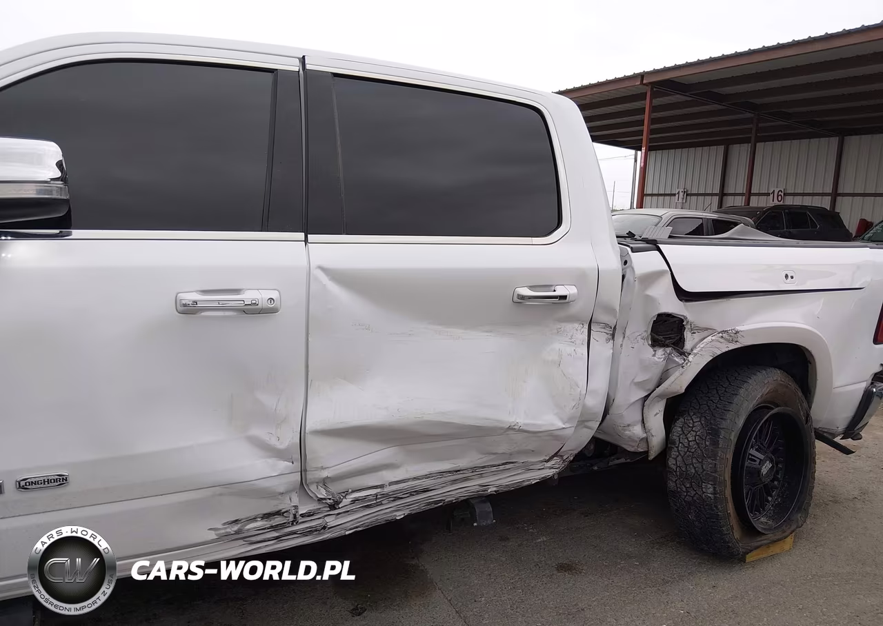 2020 Ram 1500 Laramie Longhorn 4X4 5'7 Box VIN:1C6SRFKM8LN221670 - 6