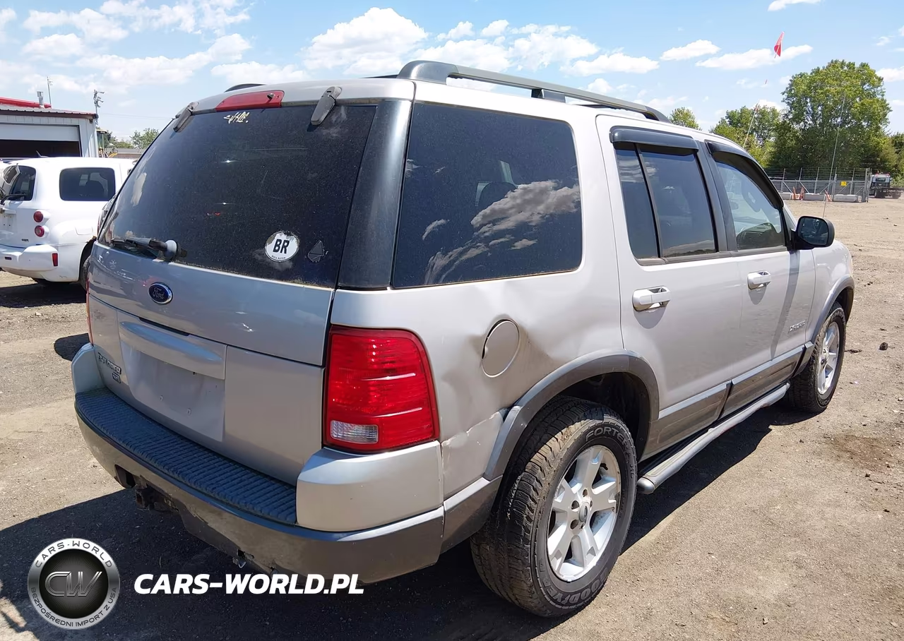 2002 Ford Explorer Xlt VIN:1FMZU73K02UD09413 - 4