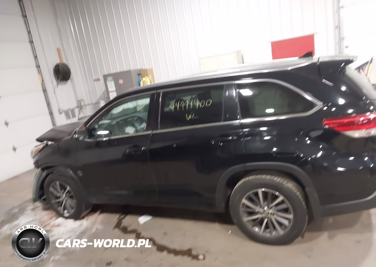 2017 Toyota Highlander Xle VIN:5TDJZRFH8HS437927 - 14
