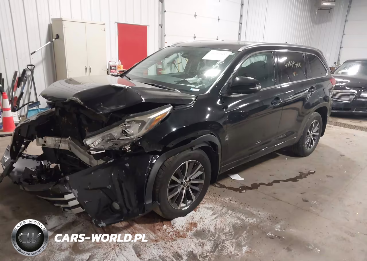2017 Toyota Highlander Xle VIN:5TDJZRFH8HS437927 - 2