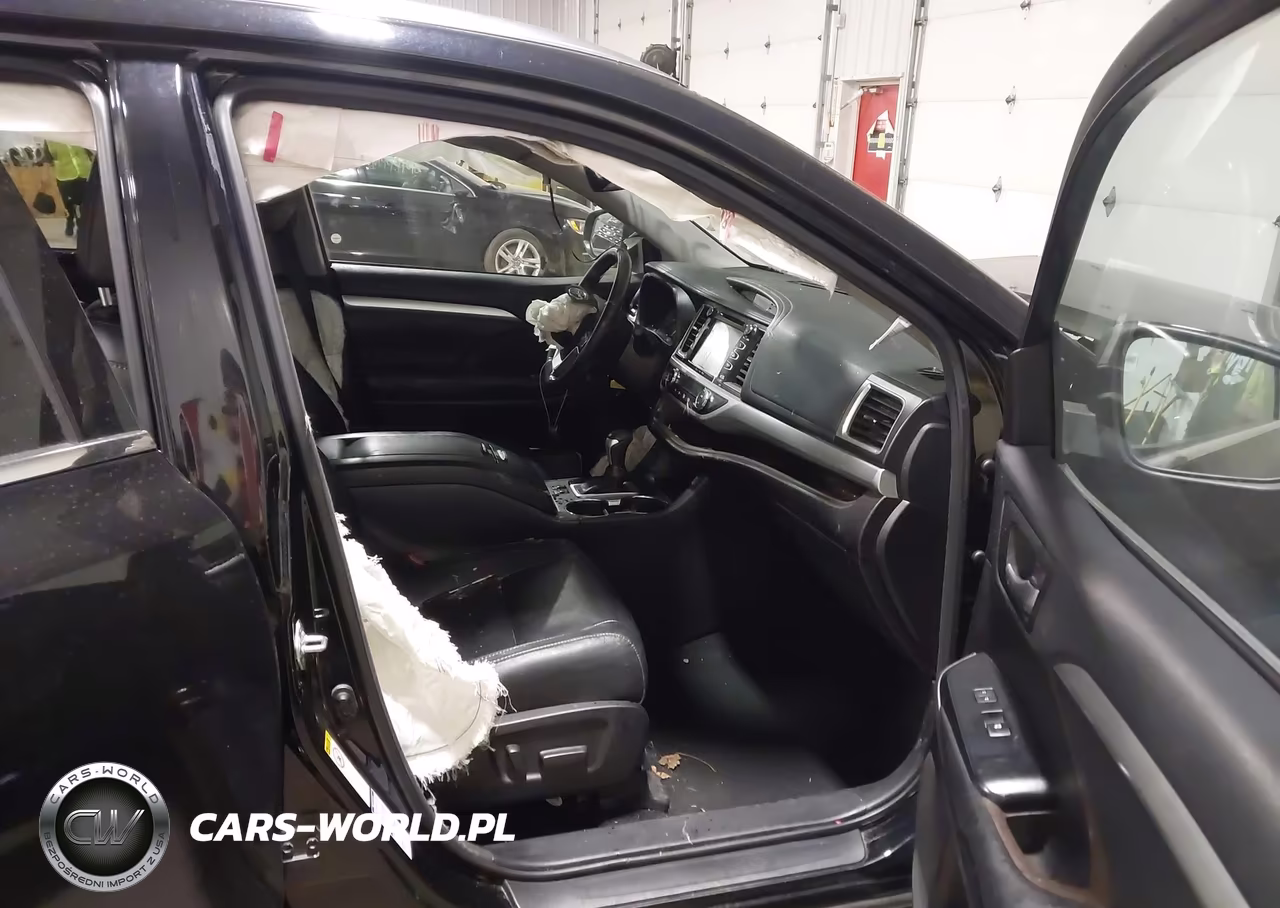 2017 Toyota Highlander Xle VIN:5TDJZRFH8HS437927 - 5