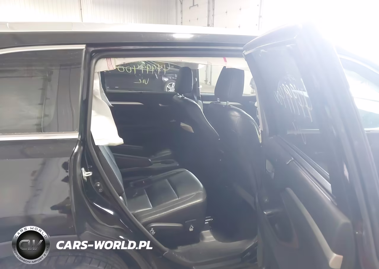 2017 Toyota Highlander Xle VIN:5TDJZRFH8HS437927 - 8