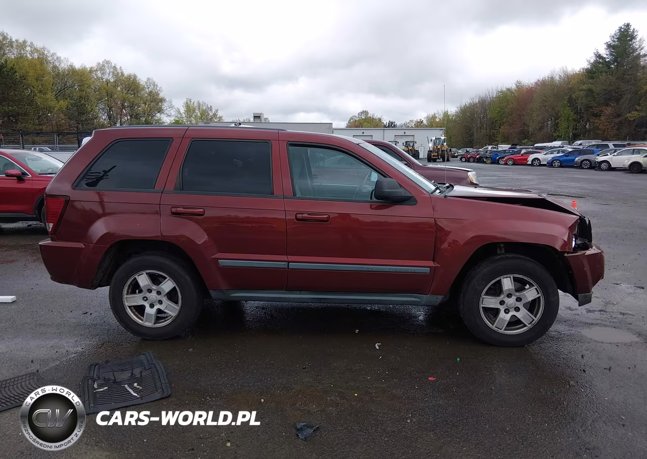 2007 Jeep Grand Cherokee Laredo VIN:1J8GR48K07C588372 - 14