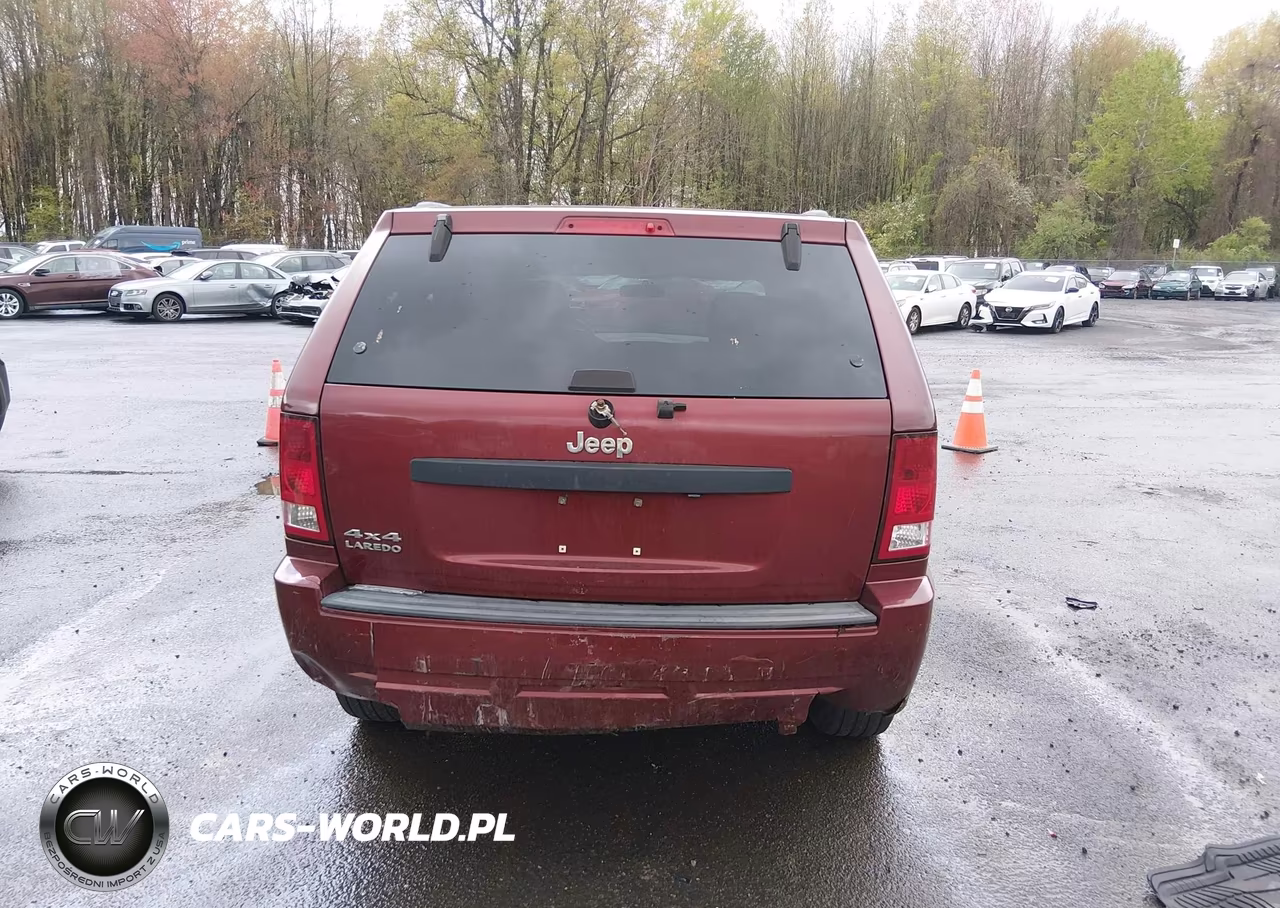 2007 Jeep Grand Cherokee Laredo VIN:1J8GR48K07C588372 - 17
