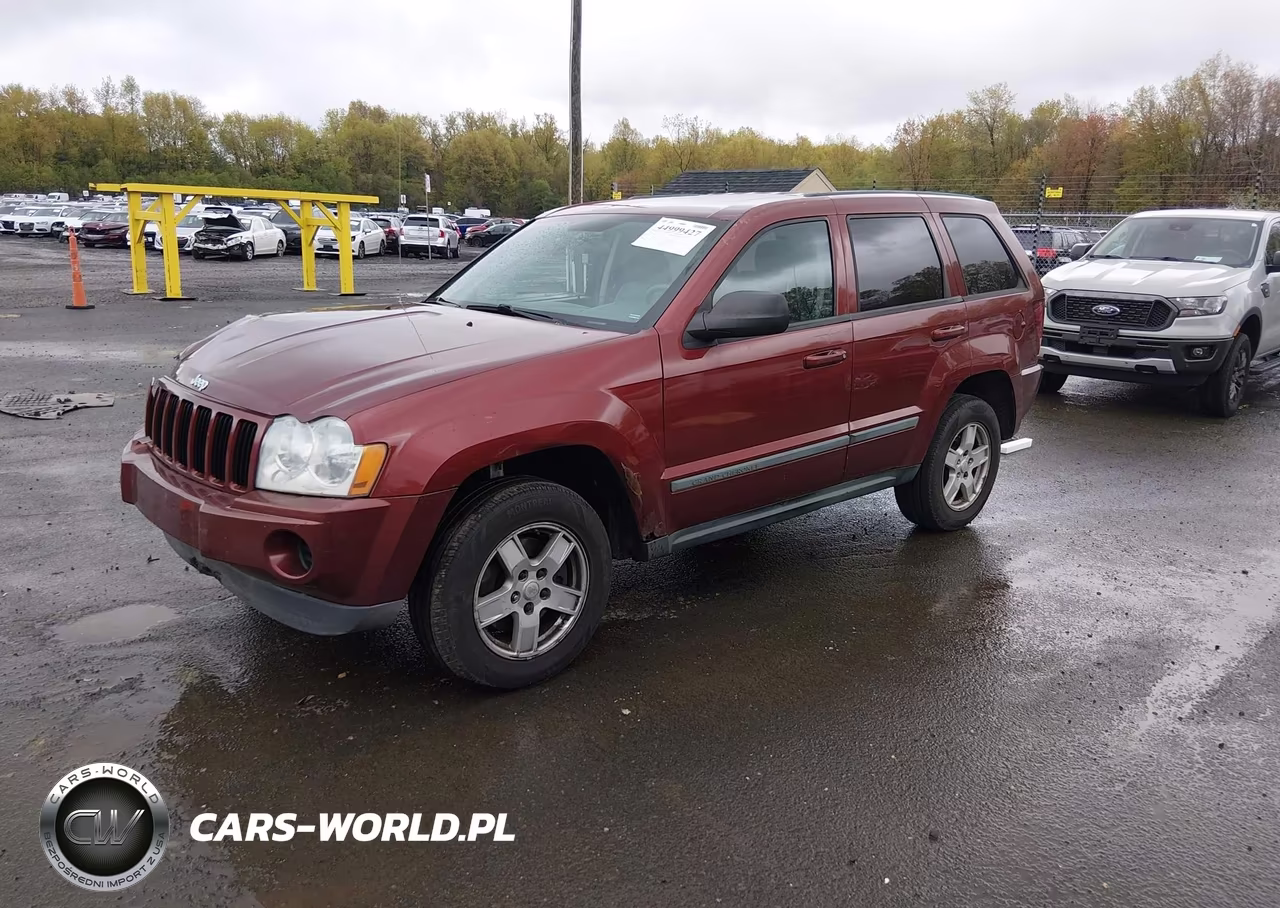 2007 Jeep Grand Cherokee Laredo VIN:1J8GR48K07C588372 - 2