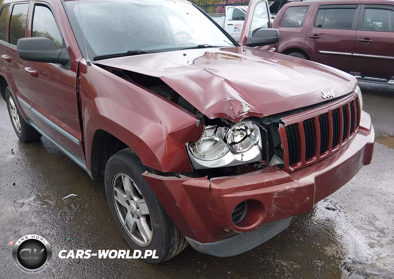 2007 Jeep Grand Cherokee Laredo VIN:1J8GR48K07C588372 - 6