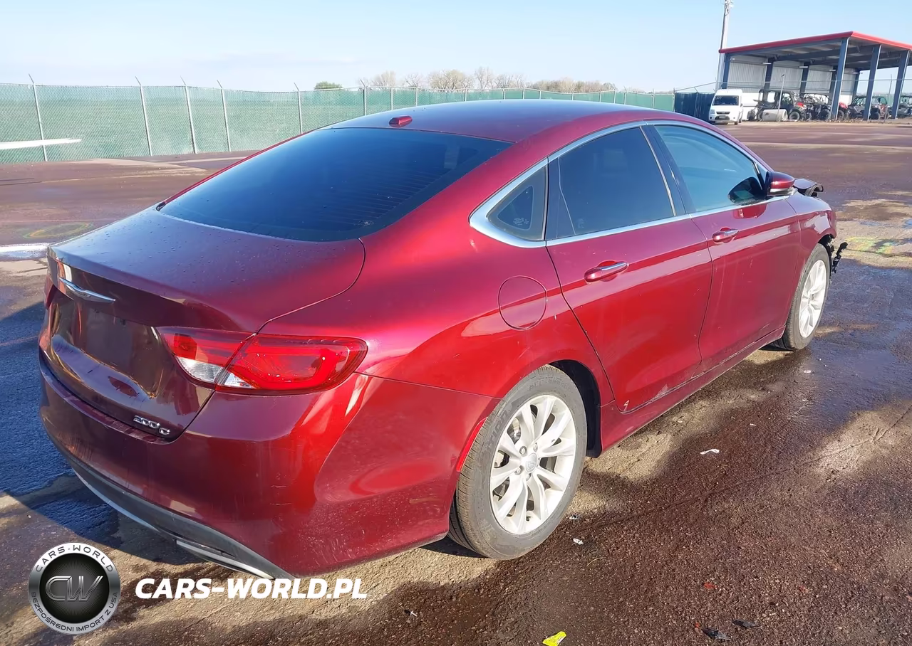2015 Chrysler 200 C VIN:1C3CCCCG4FN517221 - 4
