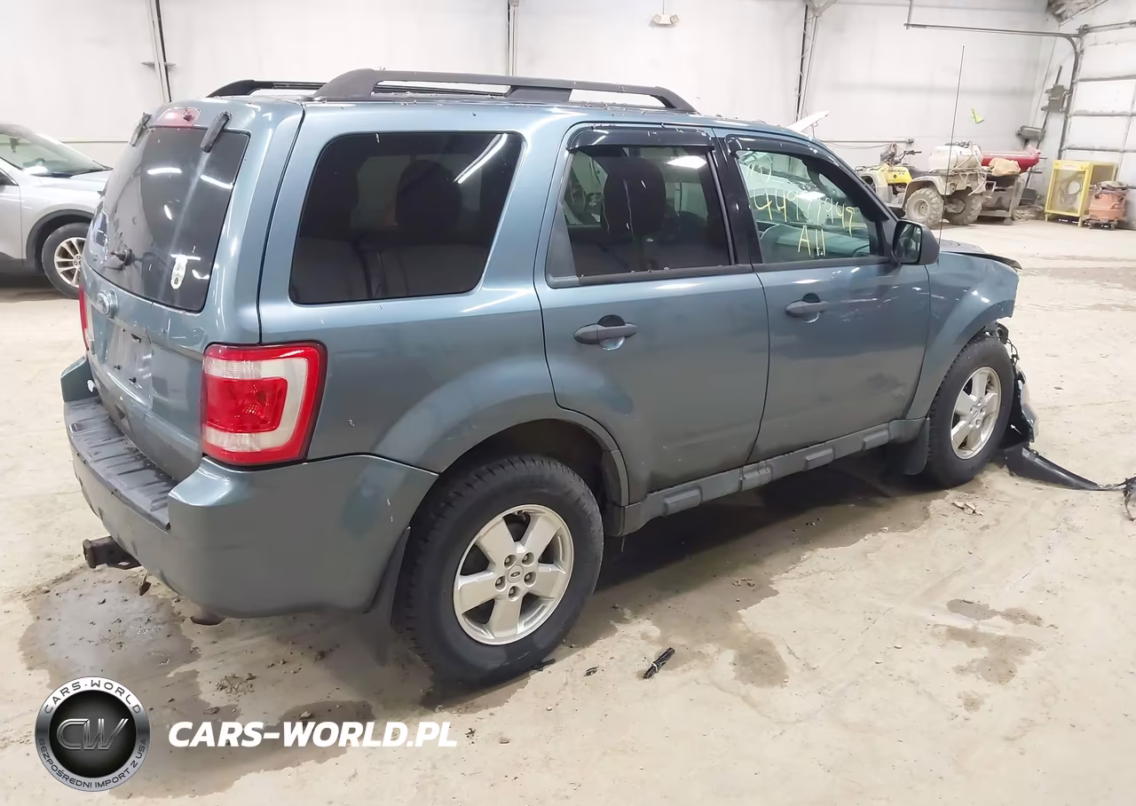 2011 Ford Escape Xlt VIN:1FMCU9D7XBKC61264 - 4