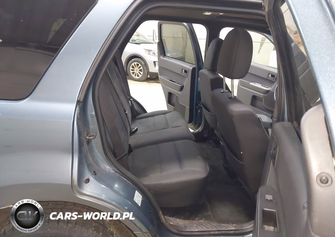 2011 Ford Escape Xlt VIN:1FMCU9D7XBKC61264 - 8