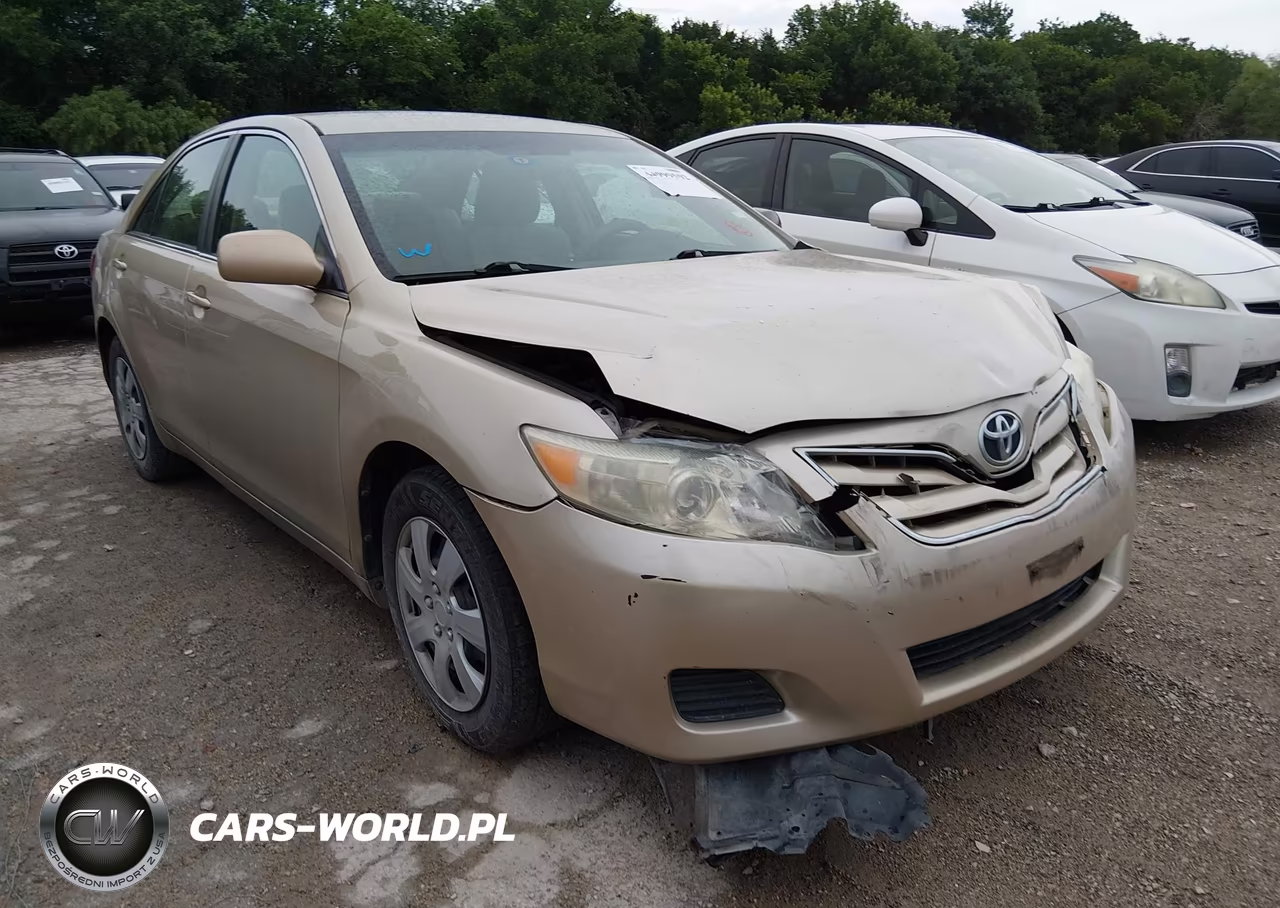 2010 Toyota Camry – zdjęcie 1 z 11