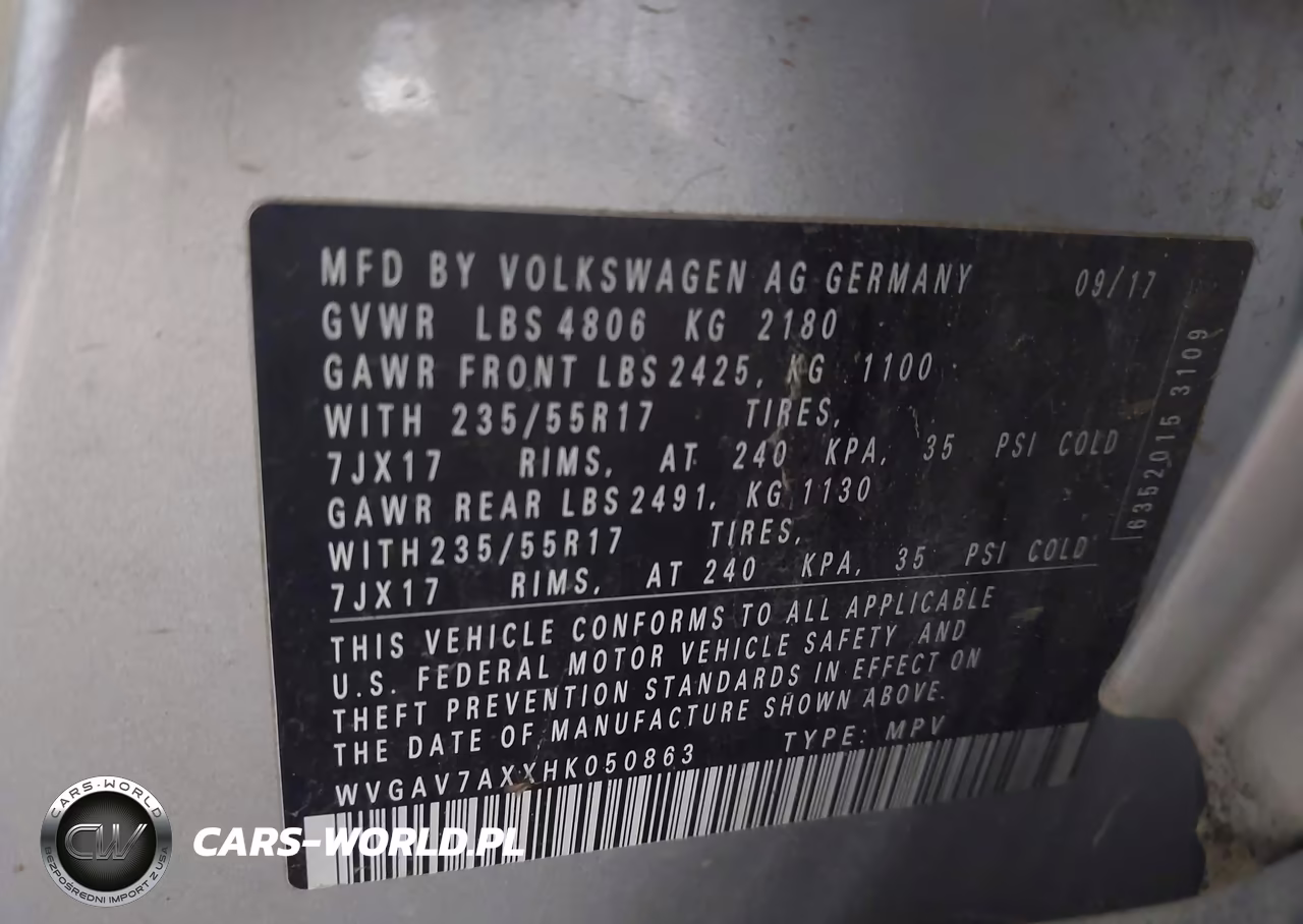 2017 Volkswagen Tiguan 2.0T-2.0T S VIN:WVGAV7AXXHK050863 - 9